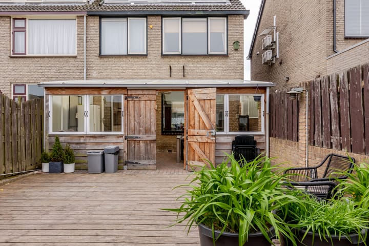 Foto 37 van Leliestraat 23