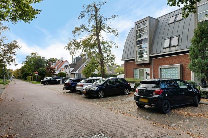 Photo 26 of Nassaulaan 26