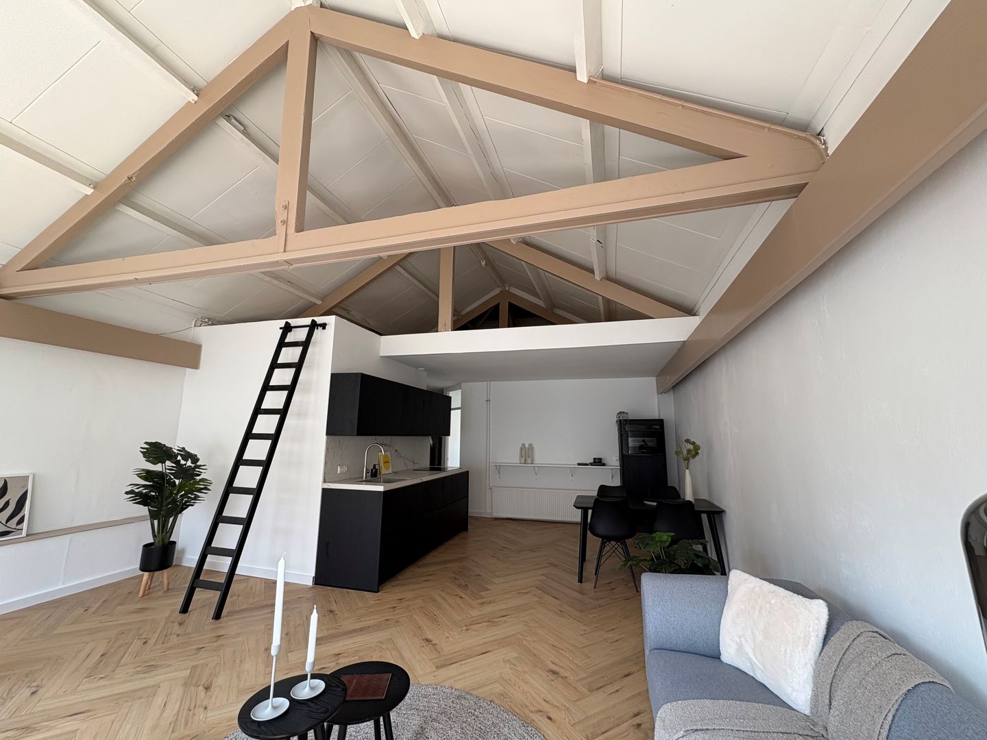 Foto 5 van Nassaustraat 1-D