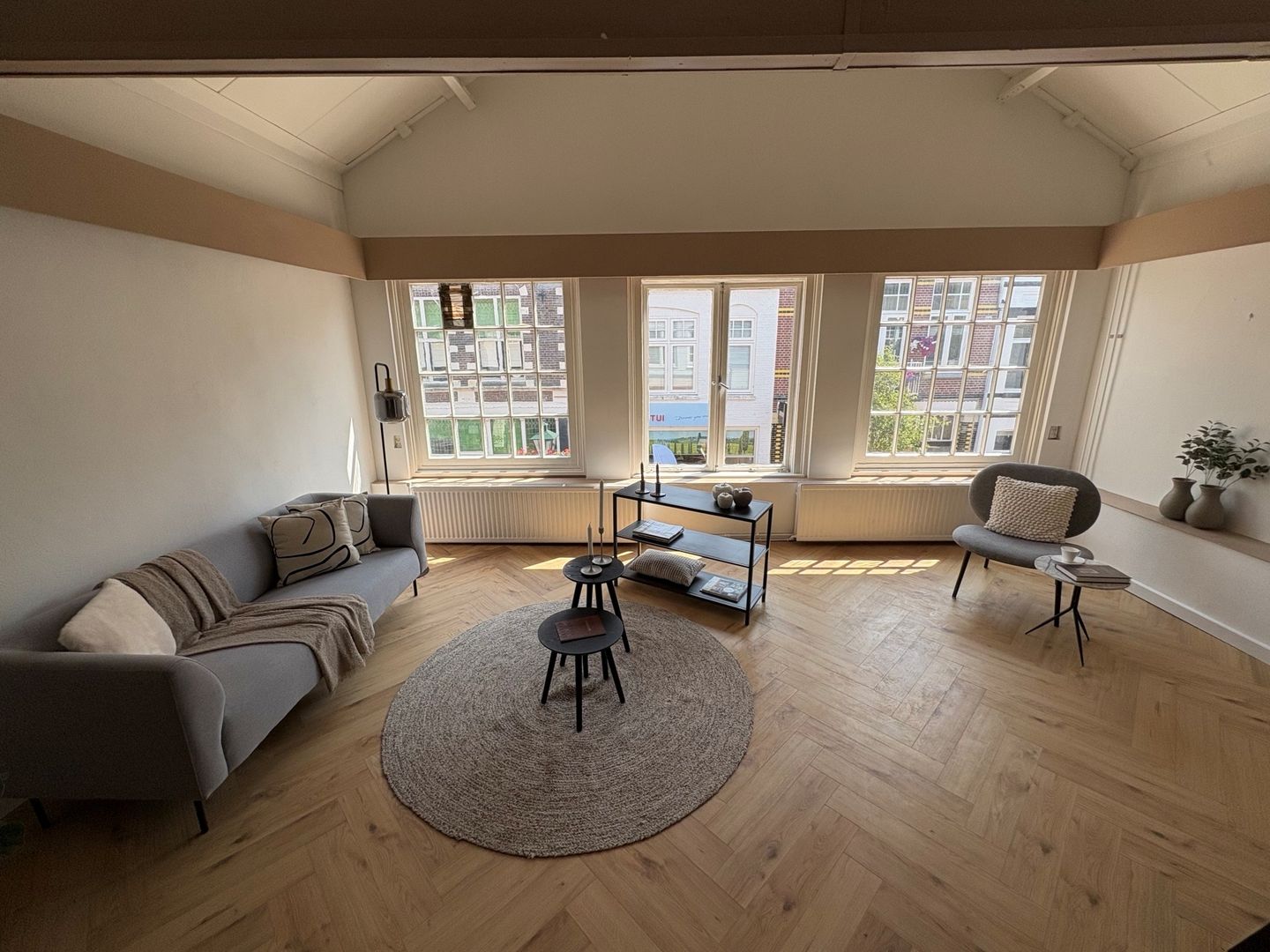 Foto 10 van Nassaustraat 1-D