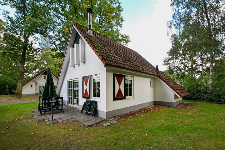 Photo 2 of Zwembadweg 1-058