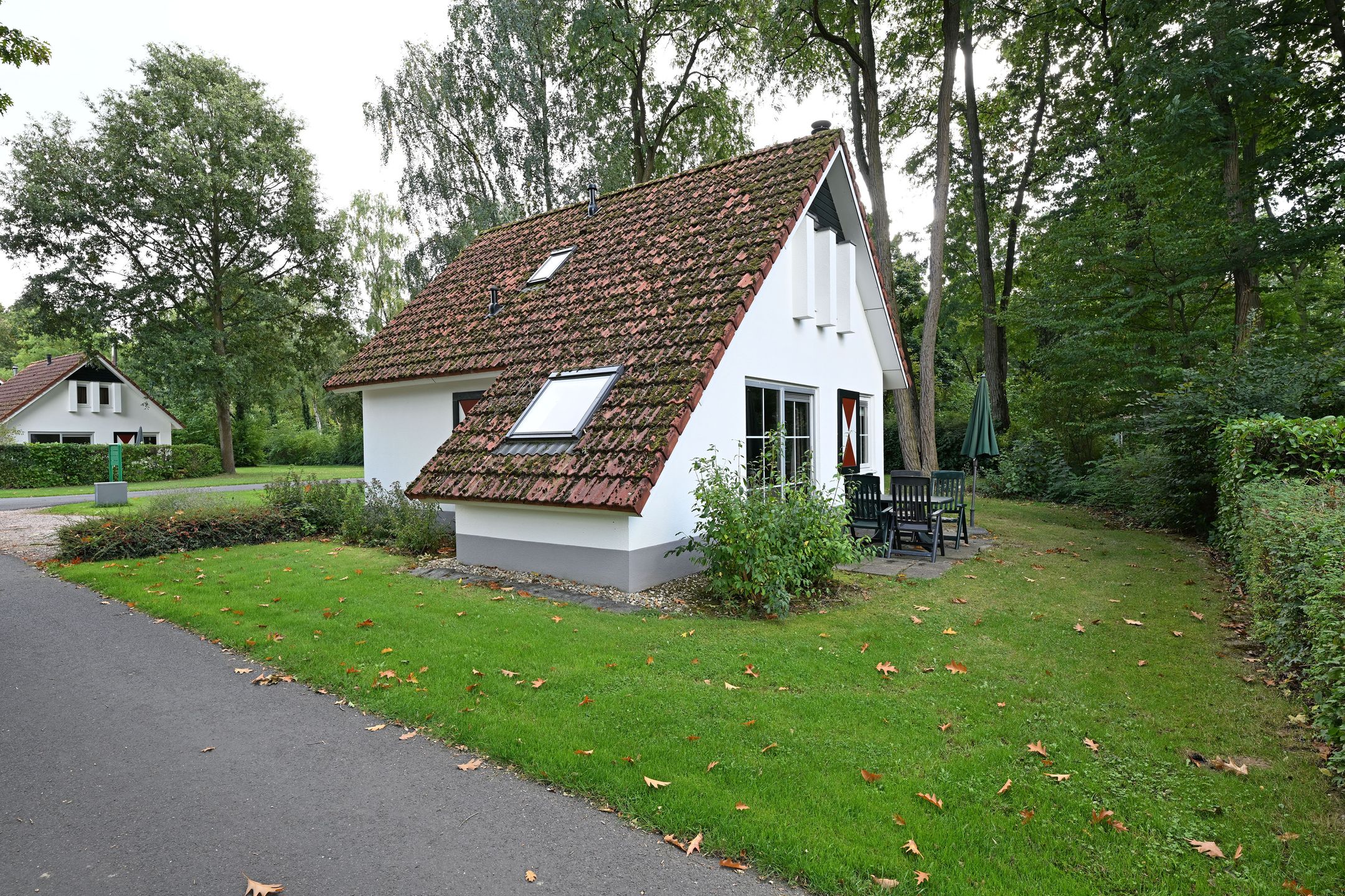 Foto 3 van Zwembadweg 1-058