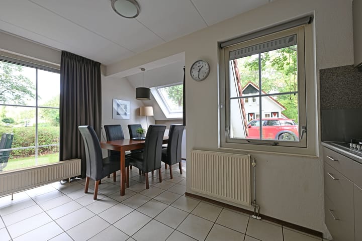 Photo 7 of Zwembadweg 1-058