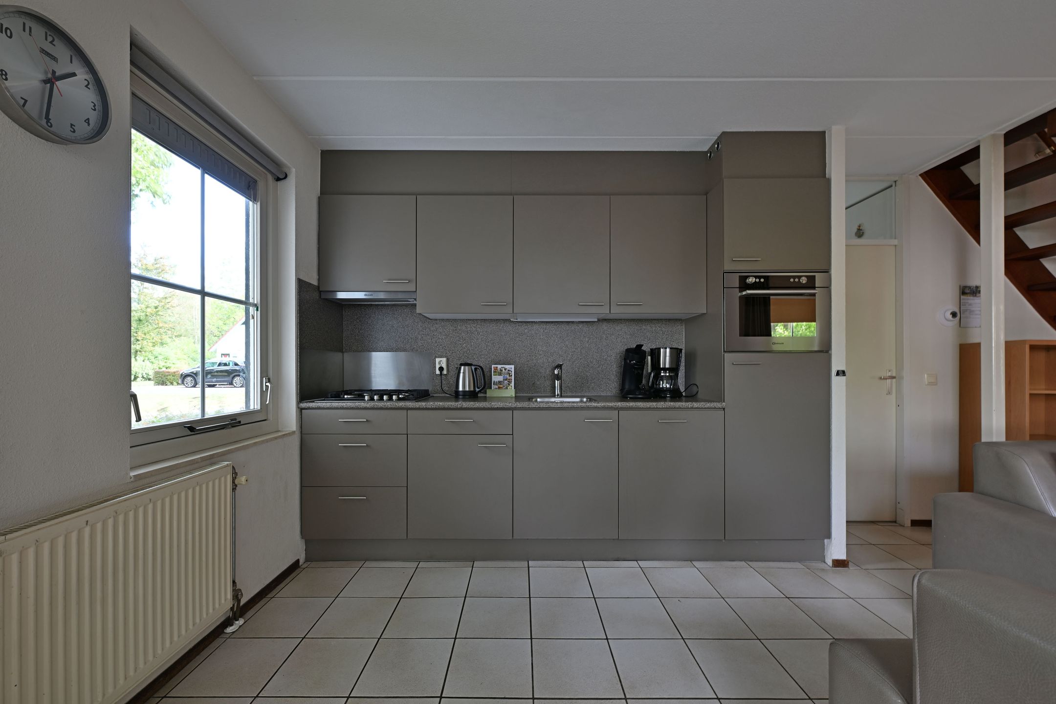 Foto 9 van Zwembadweg 1-058