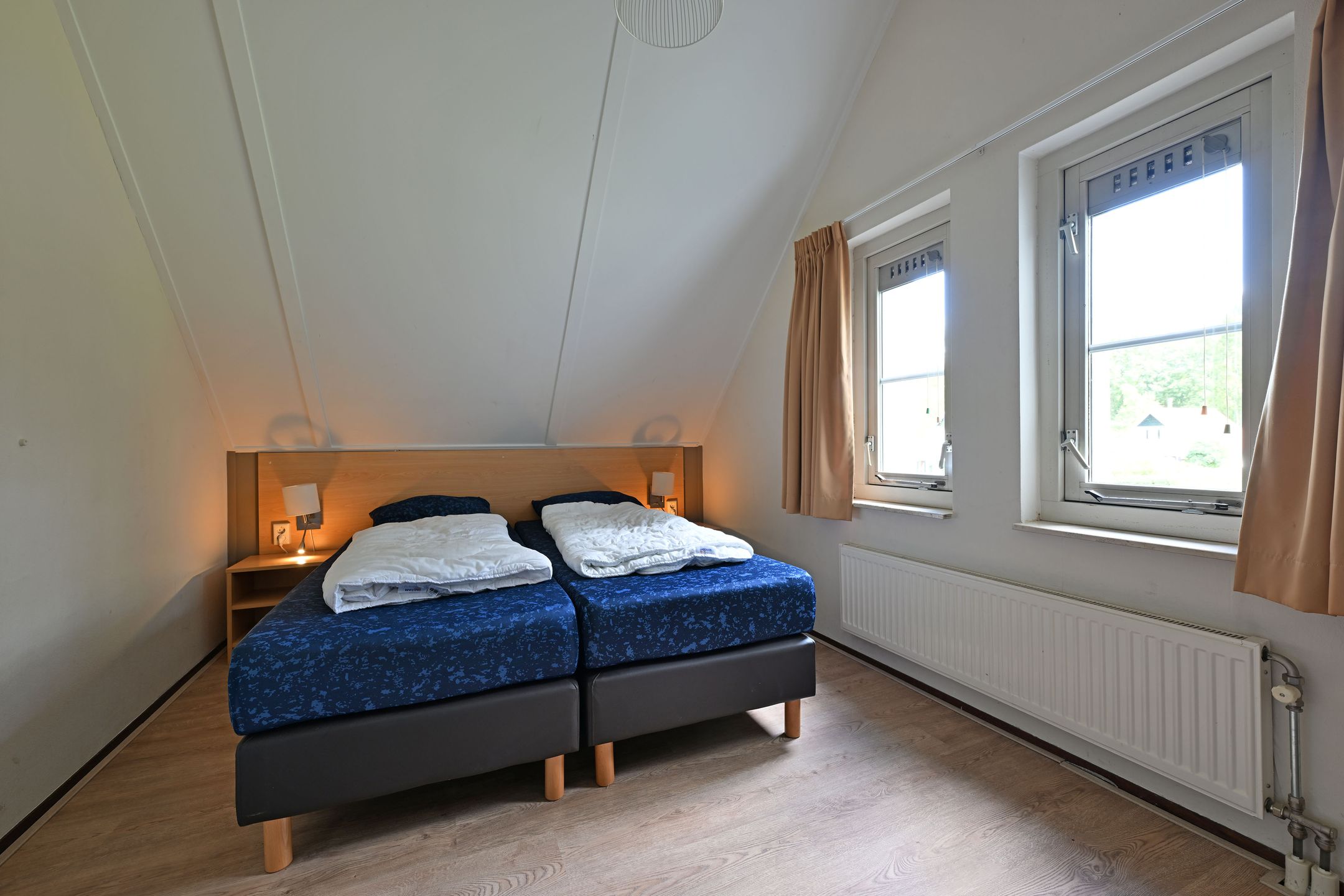 Foto 15 van Zwembadweg 1-058