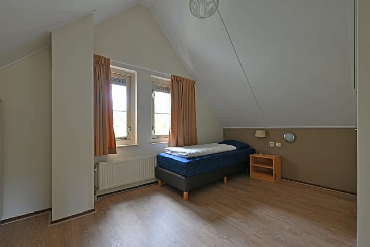 Photo 18 of Zwembadweg 1-058