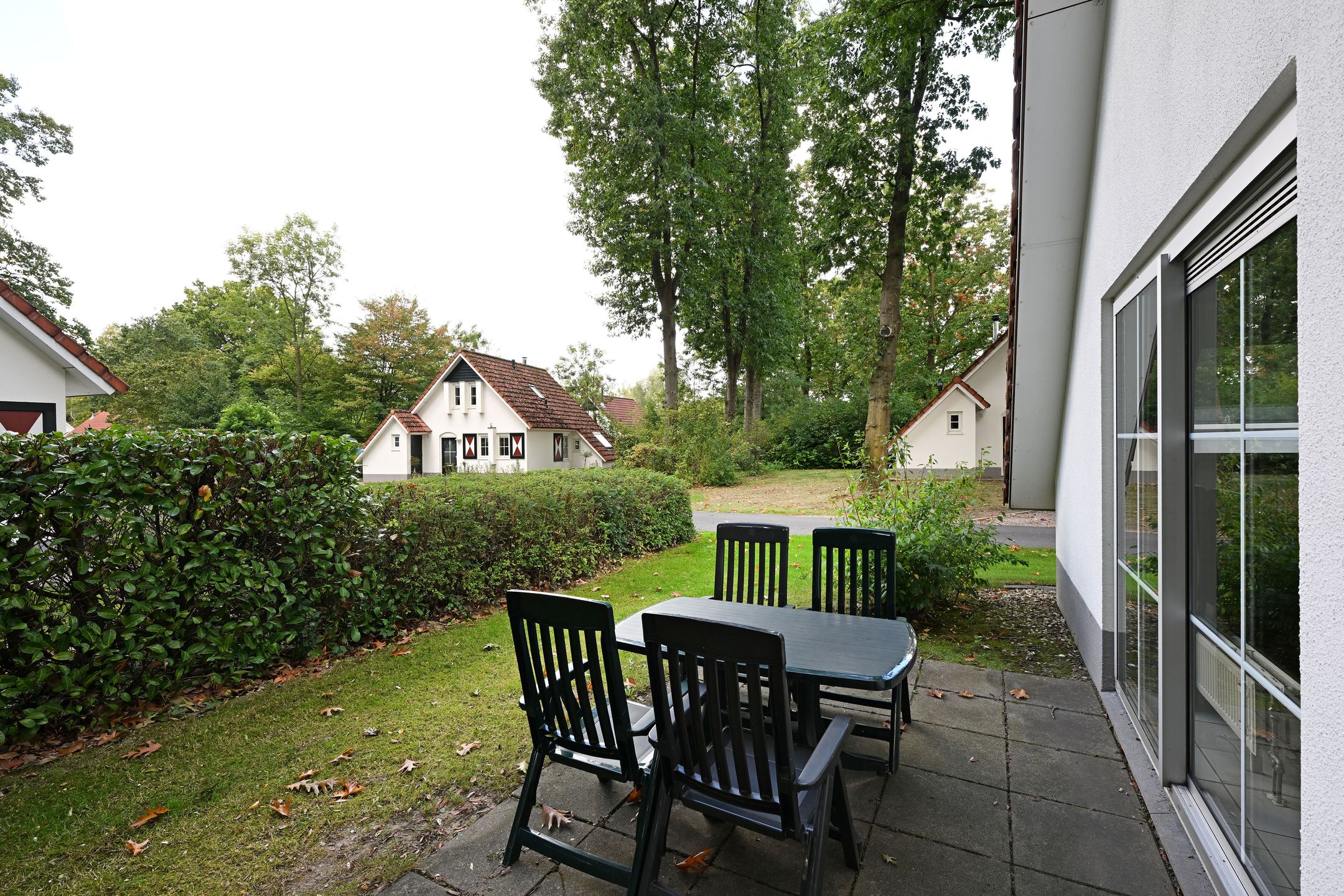 Foto 21 van Zwembadweg 1-058