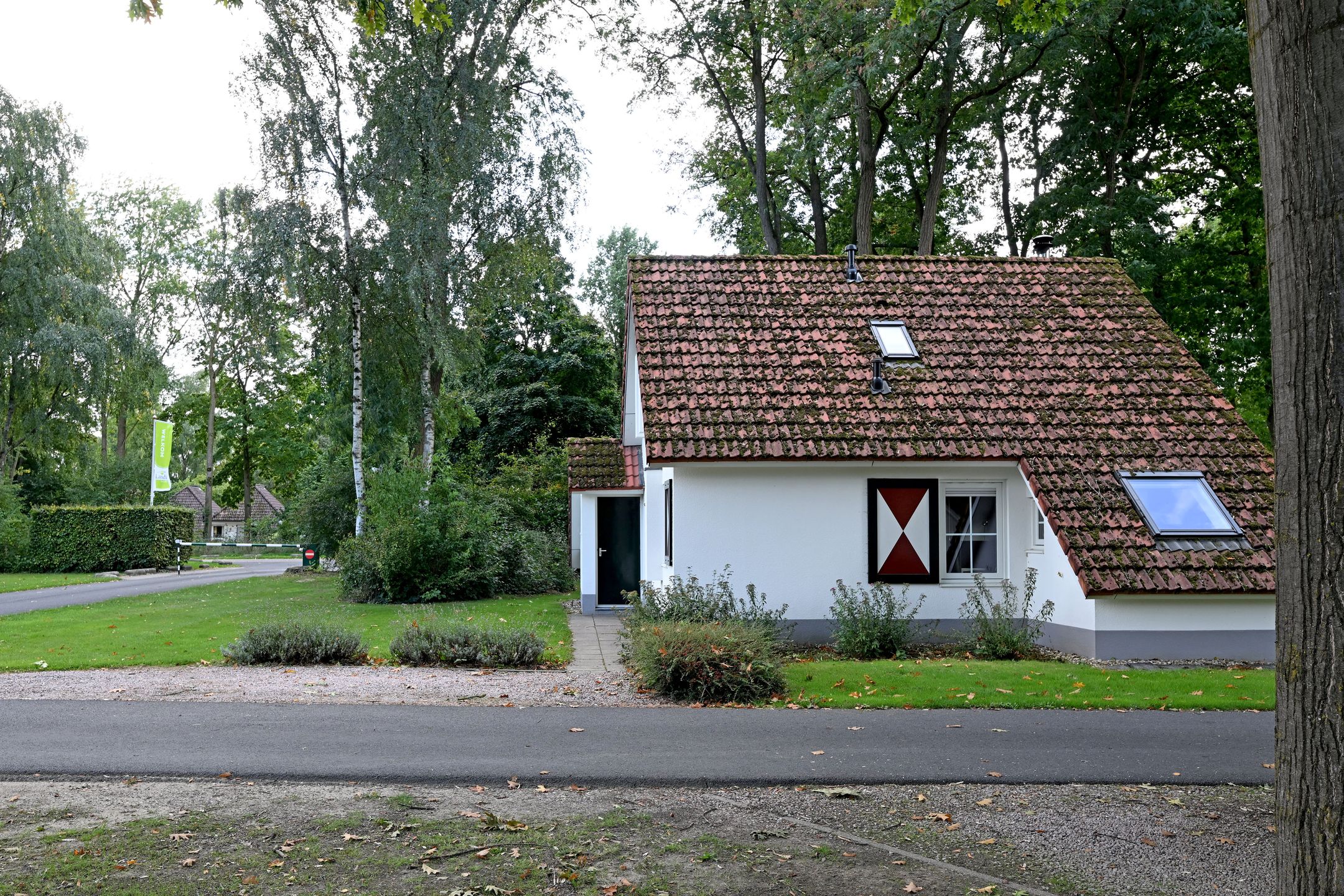 Foto 24 van Zwembadweg 1-058