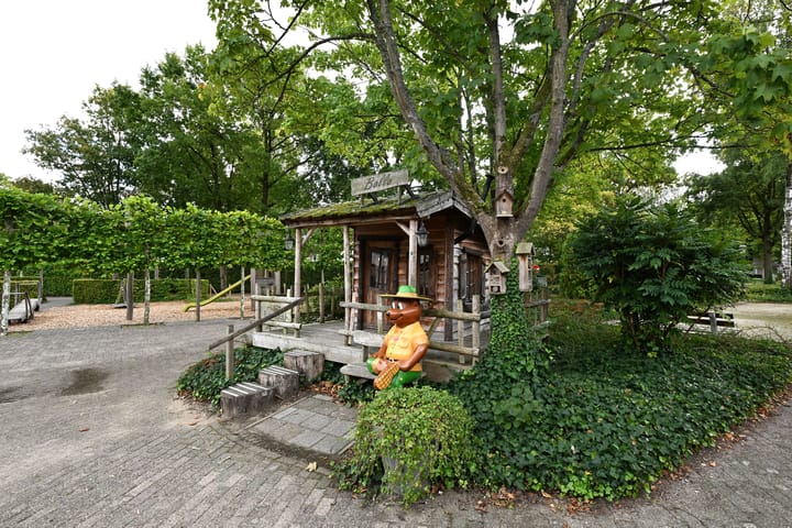 Photo 25 of Zwembadweg 1-058