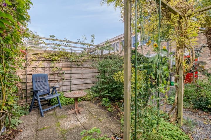 Foto 29 van Veldbloemenweg 5