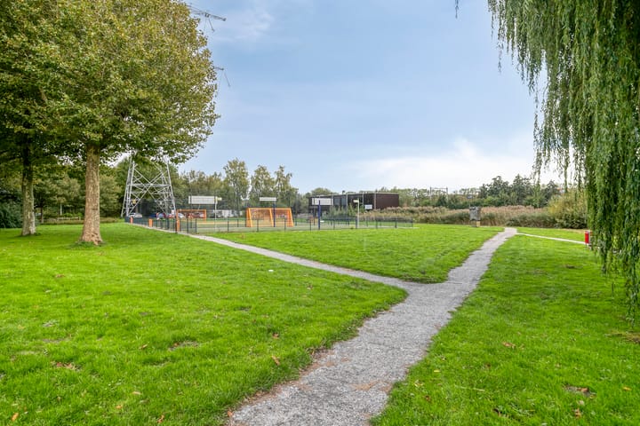 Foto 34 van Veldbloemenweg 5