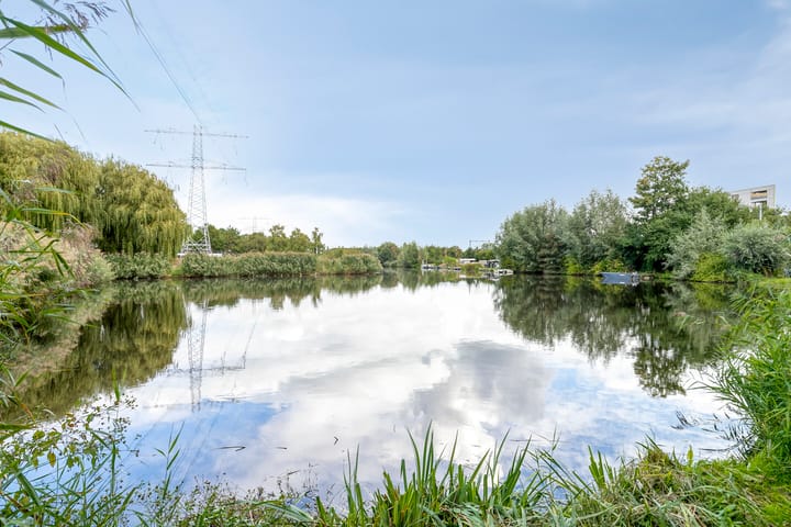 Foto 33 van Veldbloemenweg 5