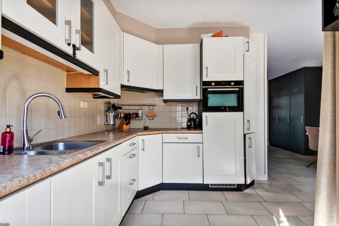 Photo 16 of Van Utenhoveweg 116