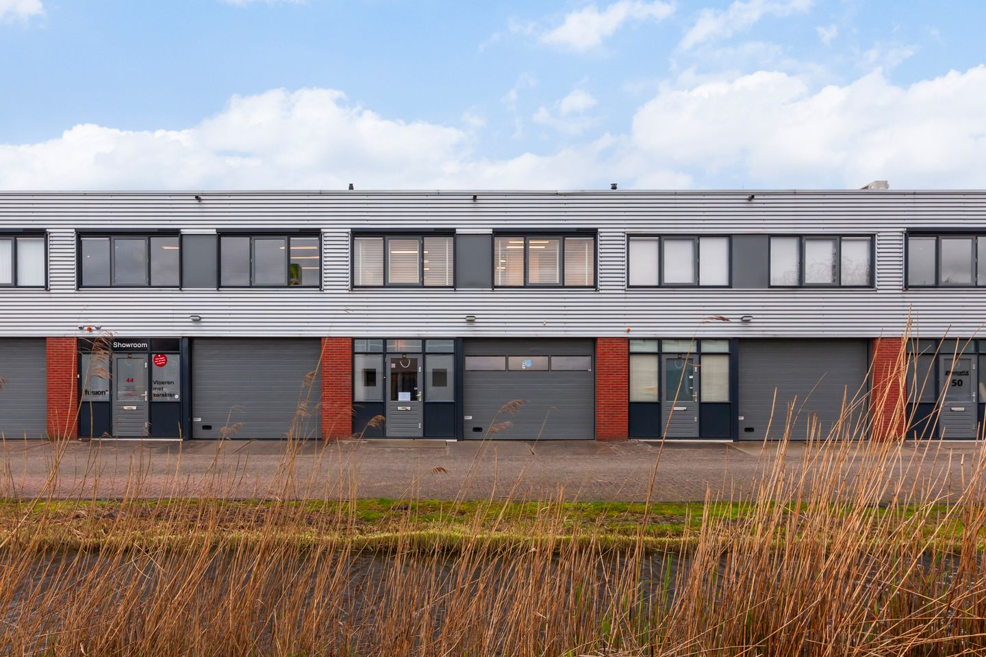 View photo 1 of Marconistraat 46