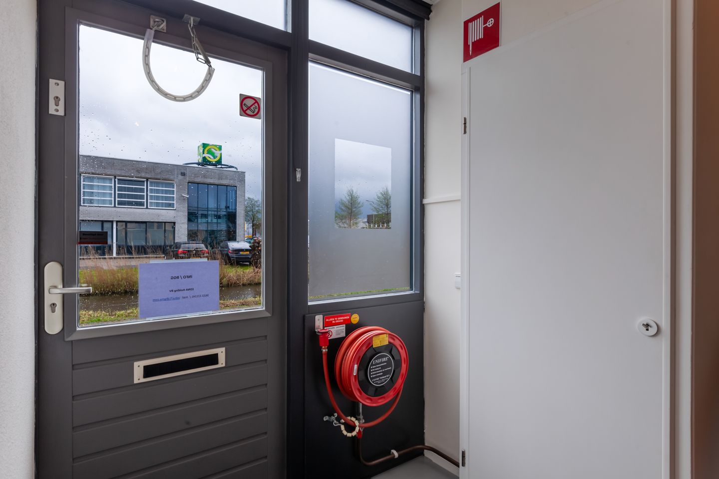 View photo 5 of Marconistraat 46