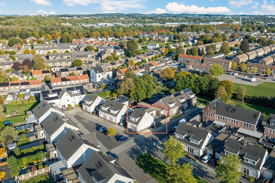 Photo 26 of Johan Hoenplantsoen 21