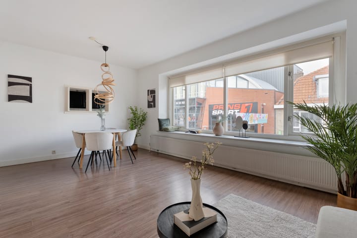 Foto 14 van Voorstraat 4-A