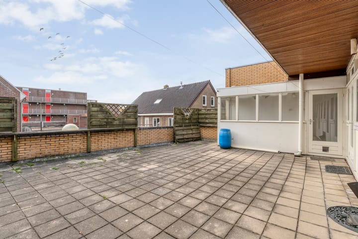 Foto 27 van Voorstraat 4-A