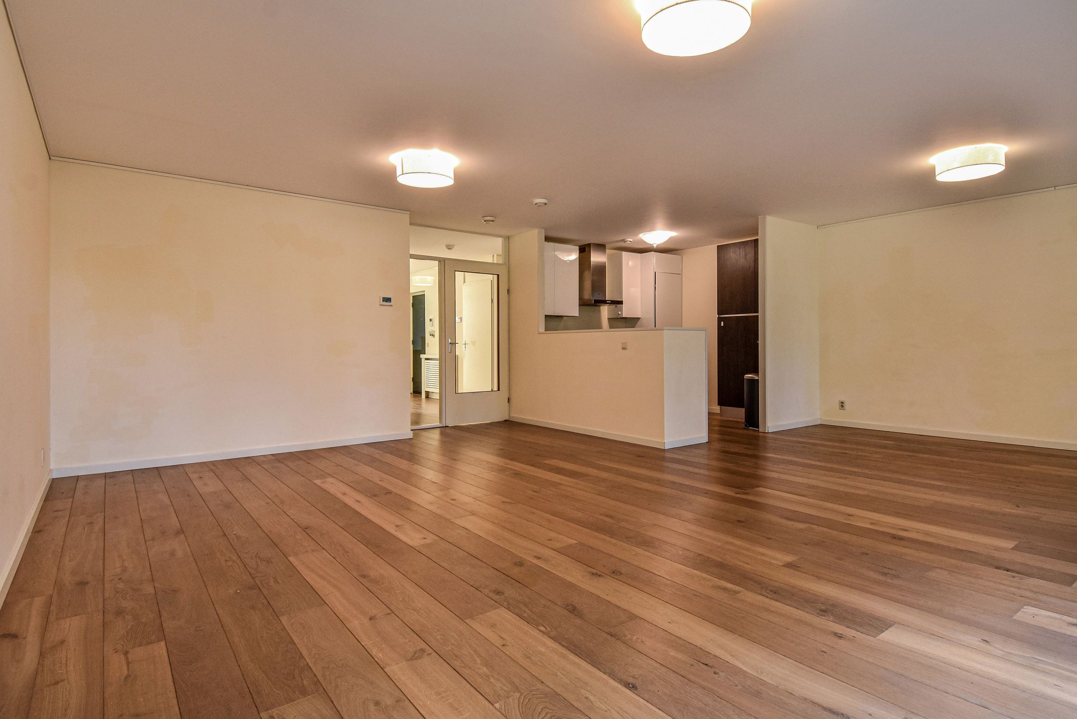 Foto 3 van Floris Arntzeniusplein 103