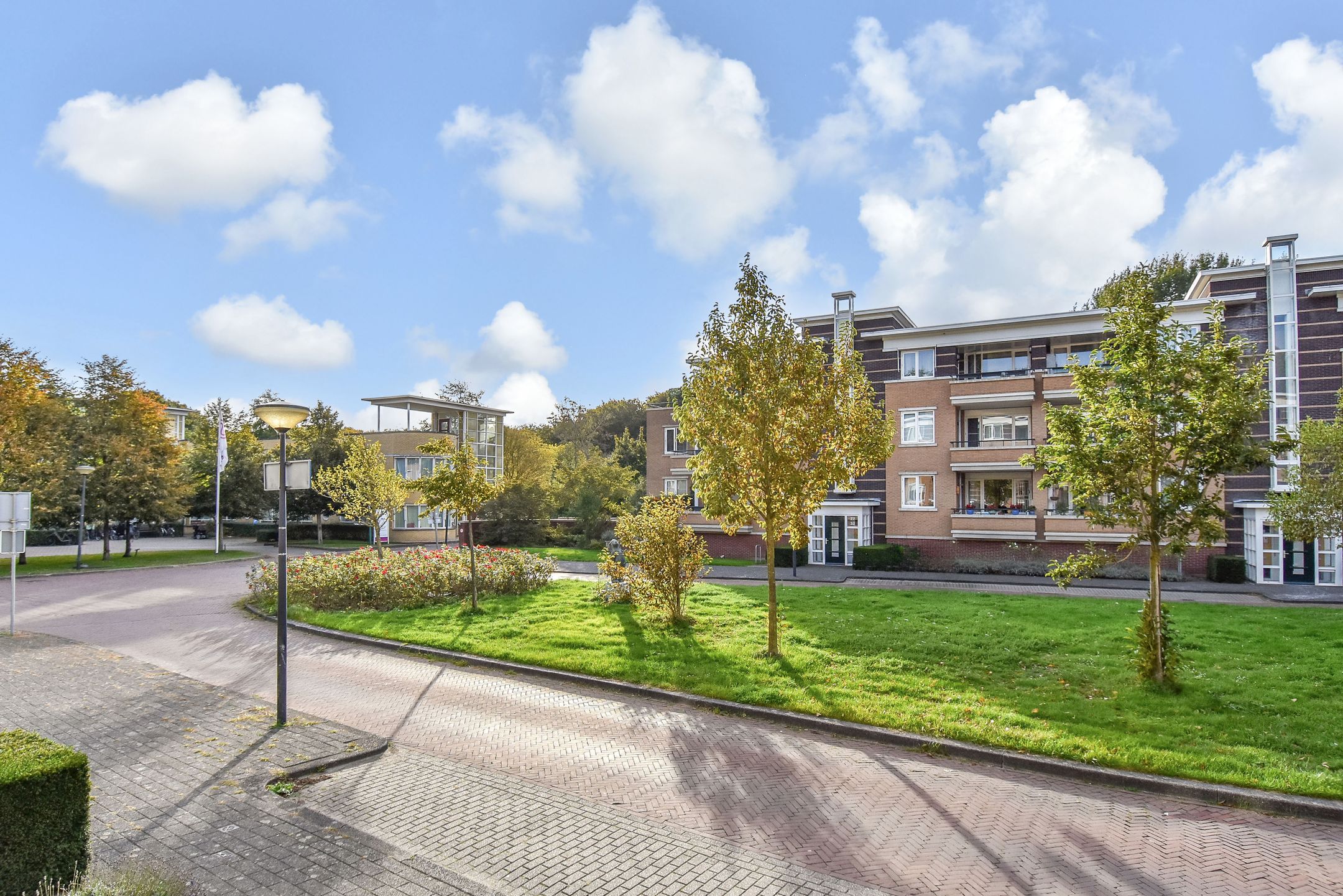 Foto 15 van Floris Arntzeniusplein 103