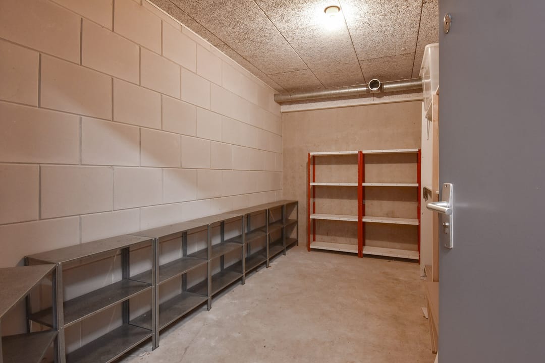 Foto 17 van Floris Arntzeniusplein 103