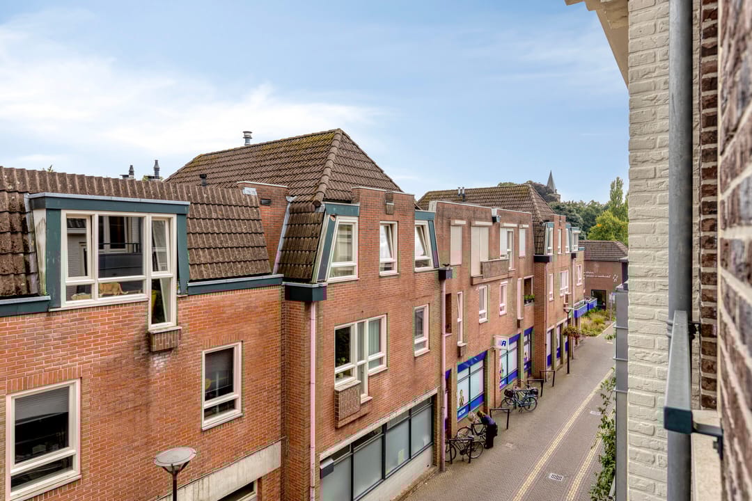 Foto 13 van Landstraat 8-15