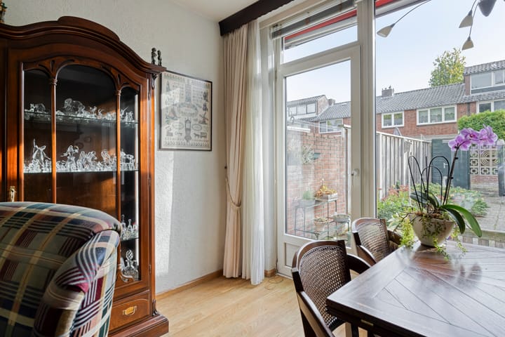 Foto 13 van Straatsburglaan 37