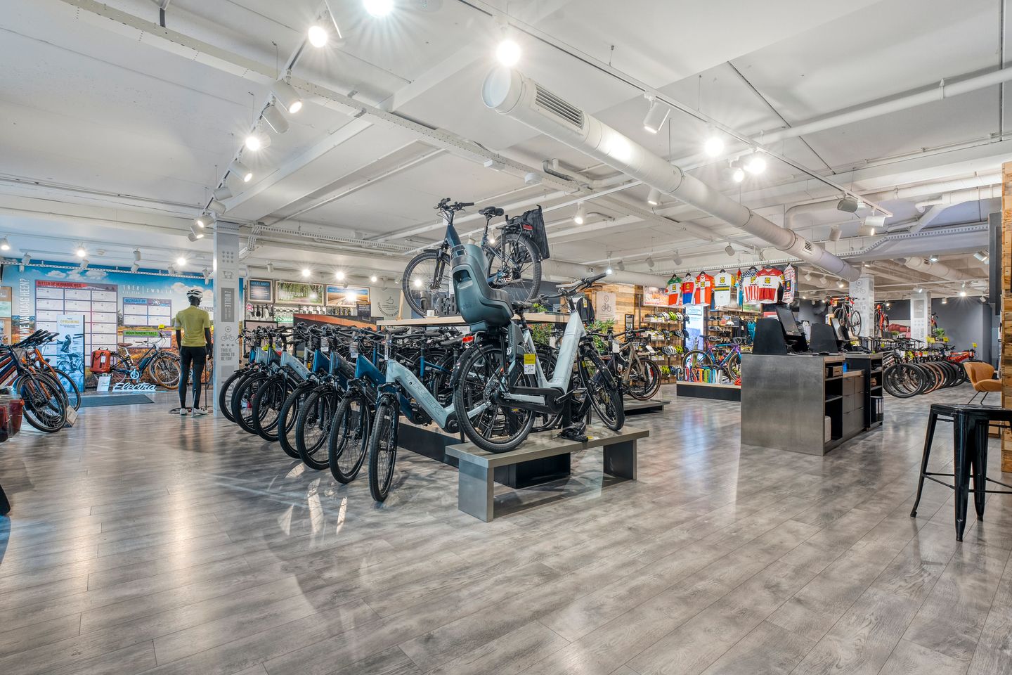 Bekijk foto 5 van Vechtstraat 4-6