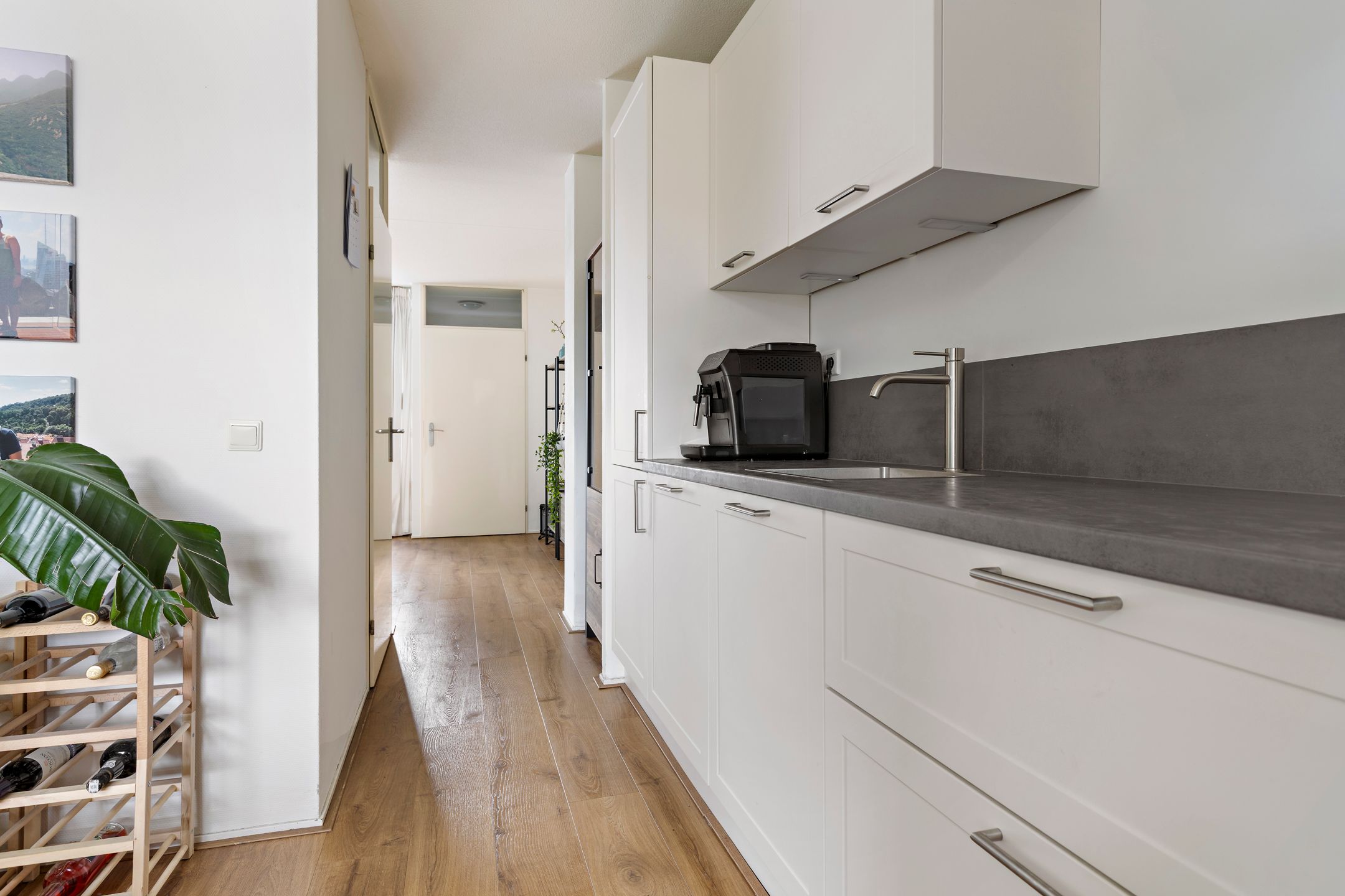 Foto 18 van Granpré Molièreweg 32