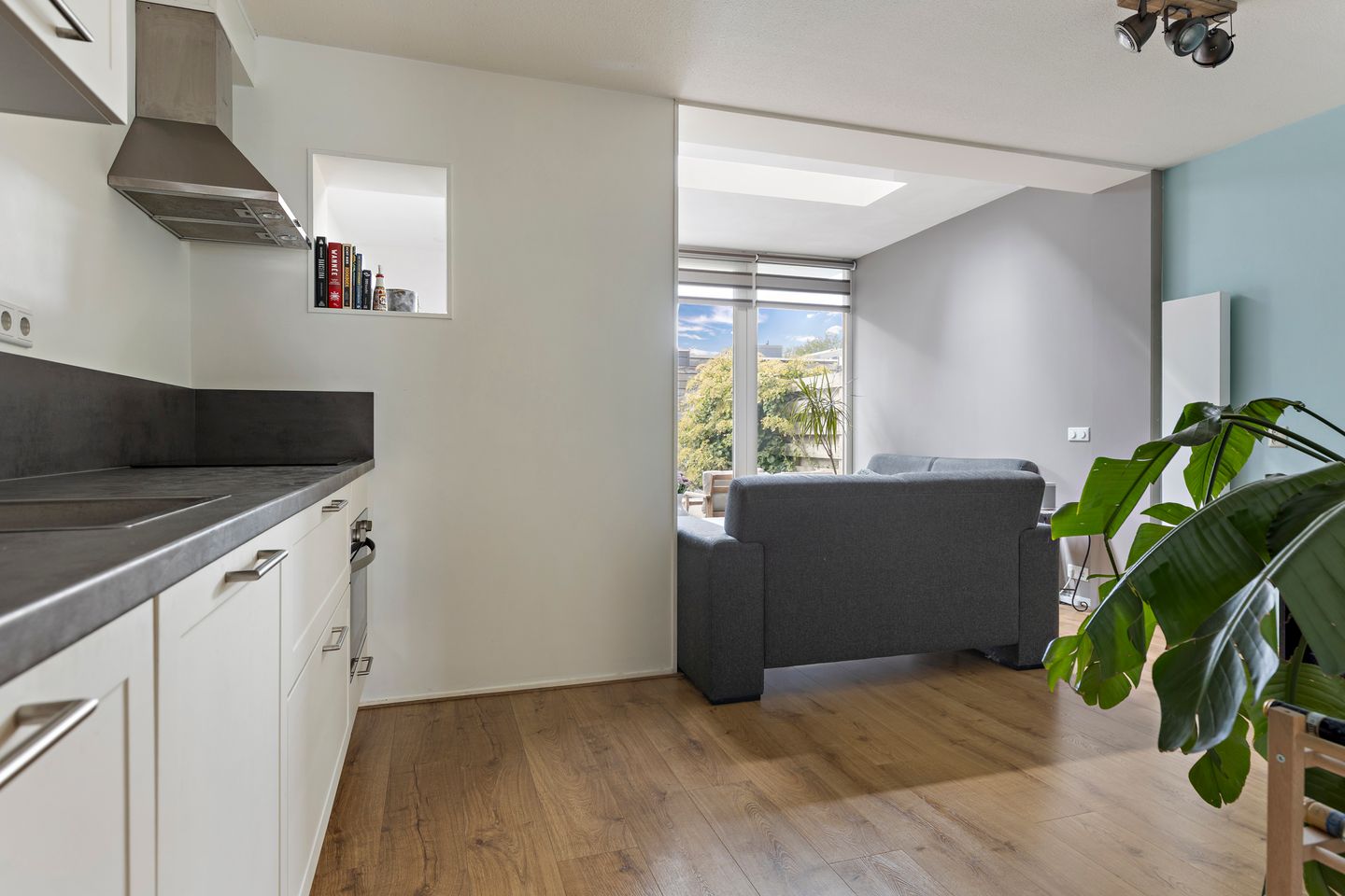 Foto 19 van Granpré Molièreweg 32