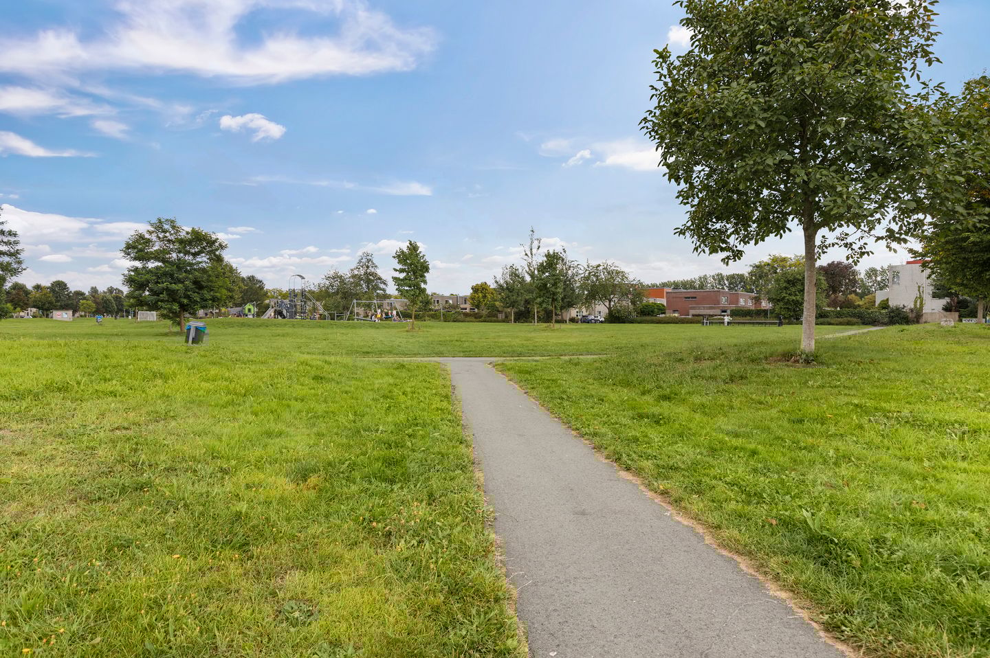 Foto 44 van Granpré Molièreweg 32