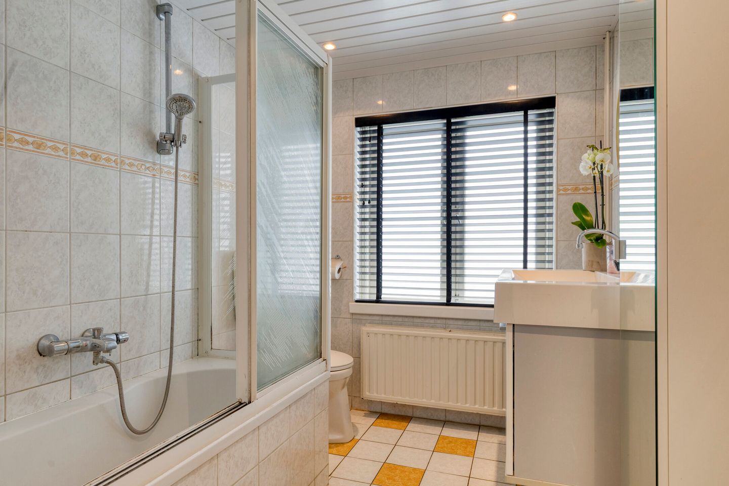 Foto 4 van van Brachtstraat 27