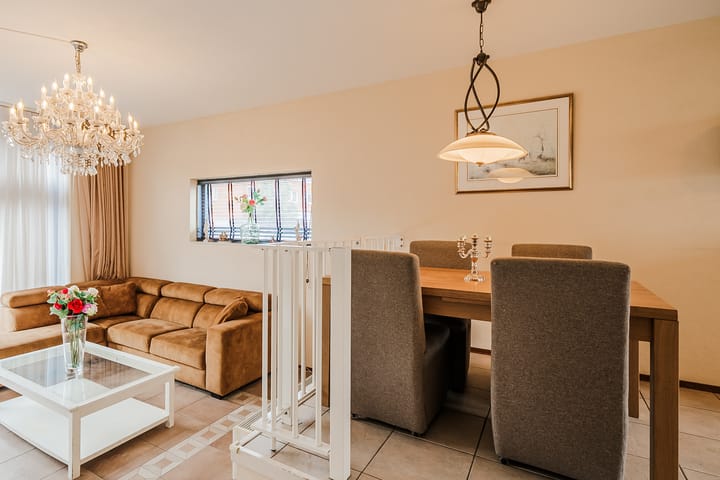 Foto 11 van Mediterraan 1