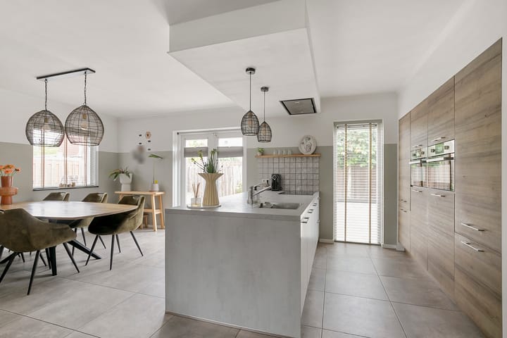 Foto 6 van Julianastraat 6