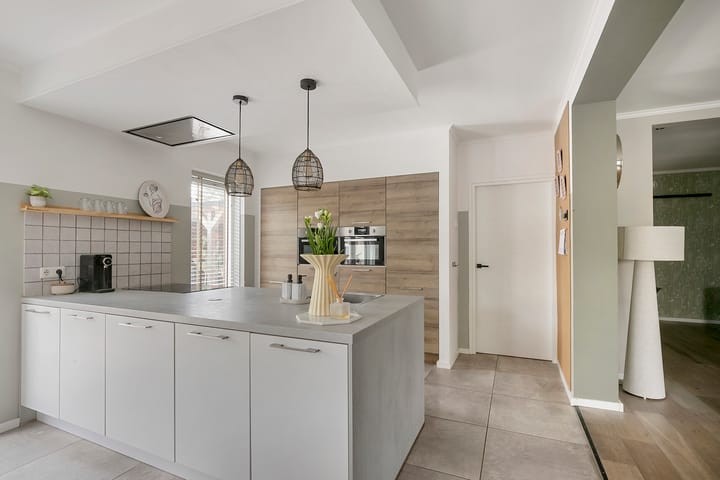 Foto 9 van Julianastraat 6