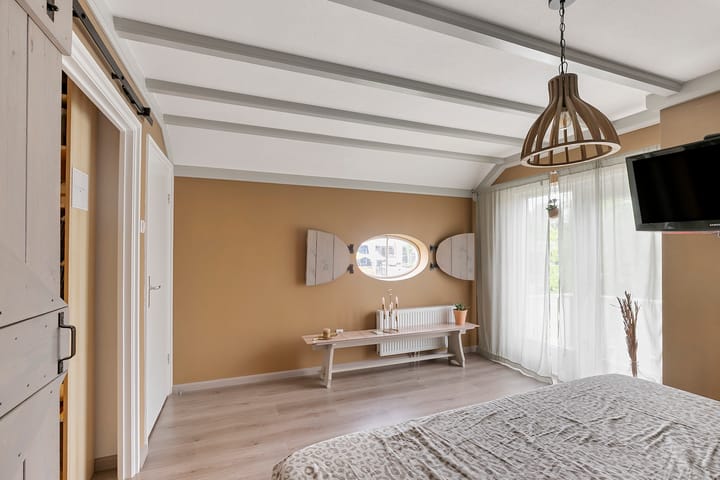 Foto 18 van Julianastraat 6