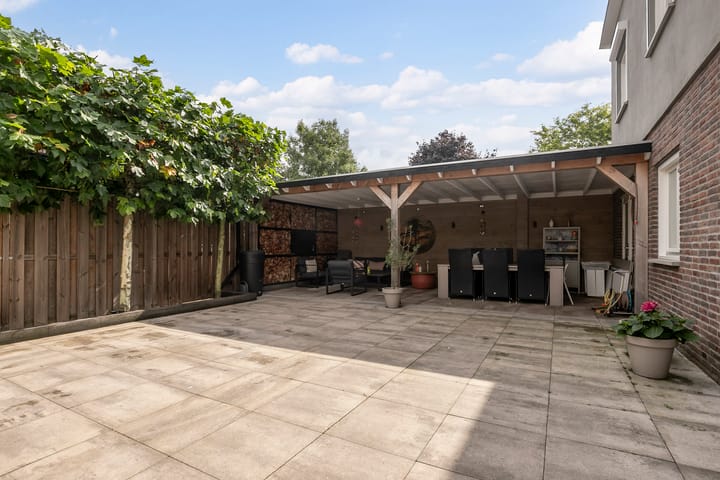 Foto 28 van Julianastraat 6