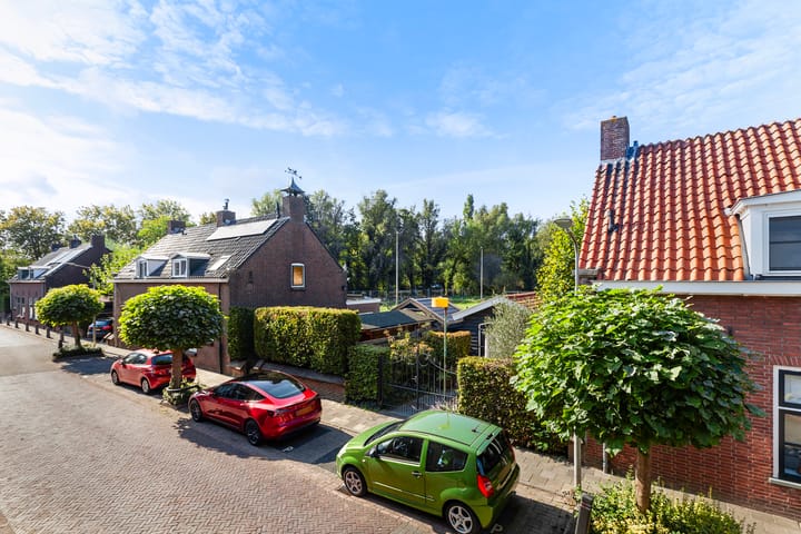 Photo 32 of Oranjestraat 34