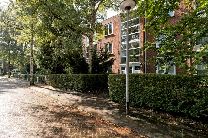 Foto 30 van Rengersstraat 23