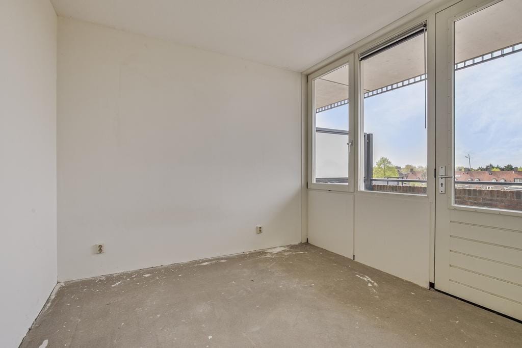 Photo 22 of Zwaanstraat 124