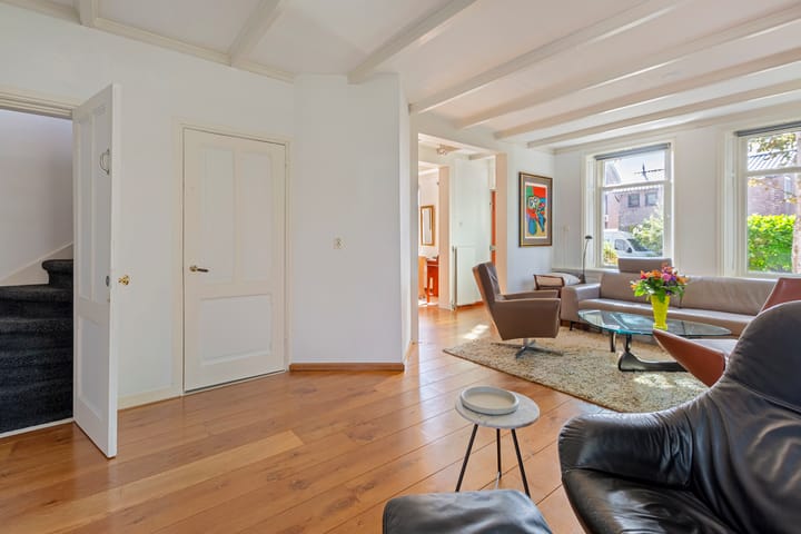 Foto 13 van van Beekstraat 85