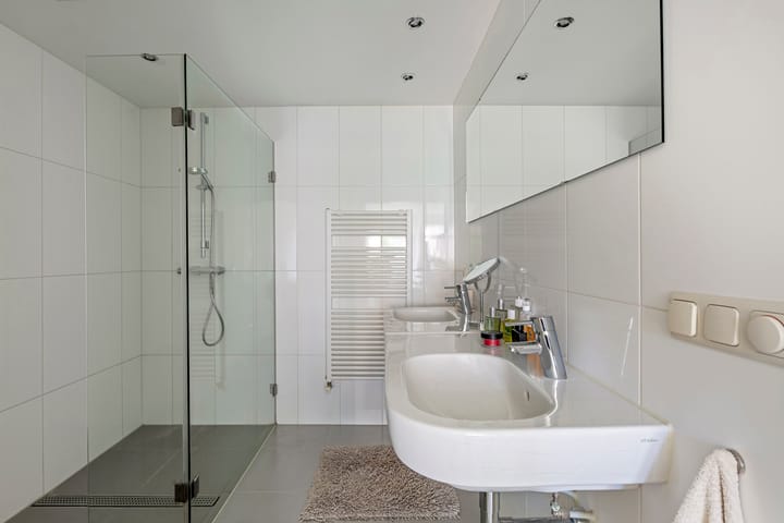 Foto 16 van van Beekstraat 85