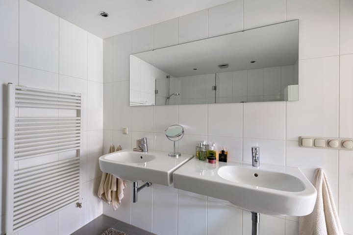 Foto 18 van van Beekstraat 85