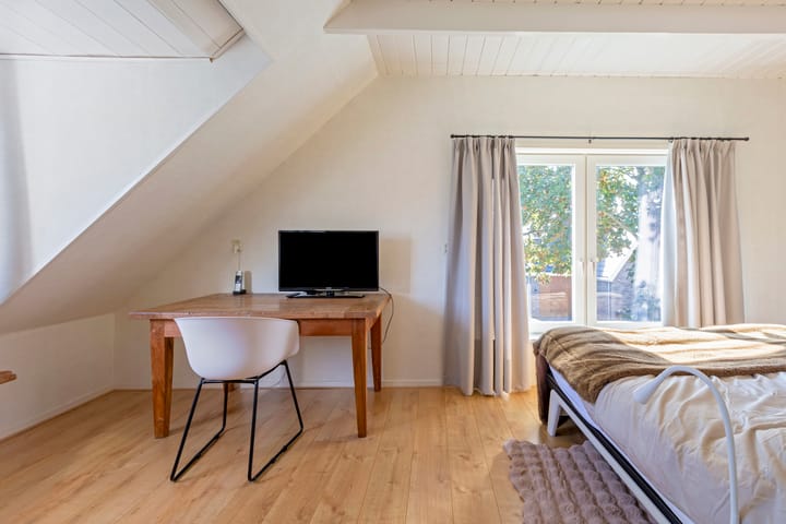 Foto 23 van van Beekstraat 85