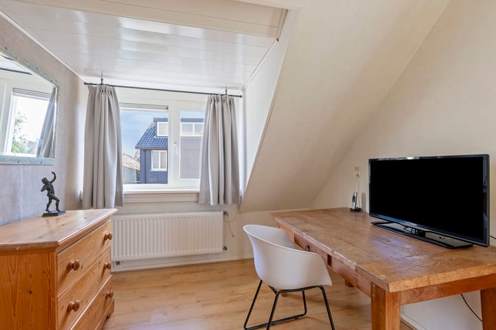 Foto 28 van van Beekstraat 85