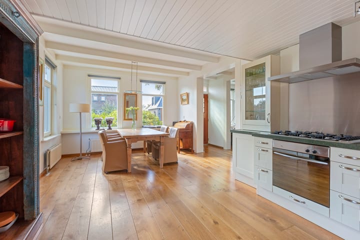 Foto 30 van van Beekstraat 85