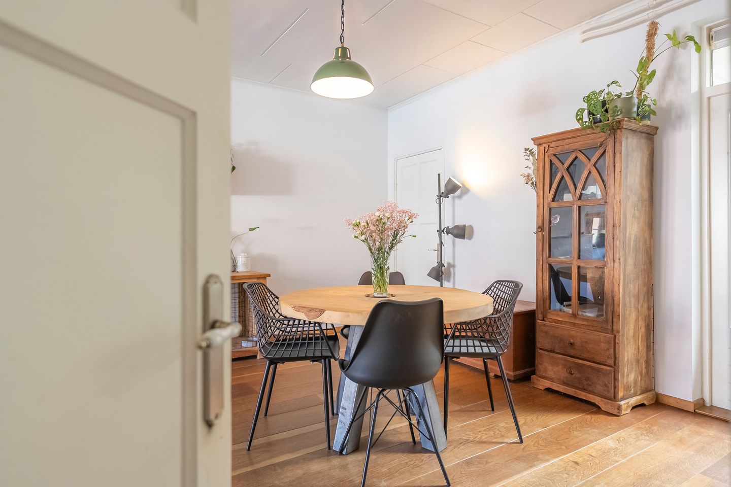 Foto 5 van Begoniastraat 9