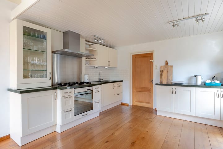 Foto 40 van van Beekstraat 85