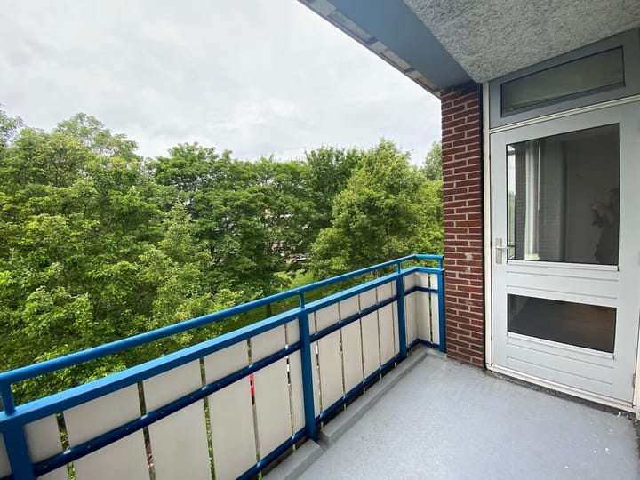 Foto 13 van W.H. van Leeuwenlaan 136