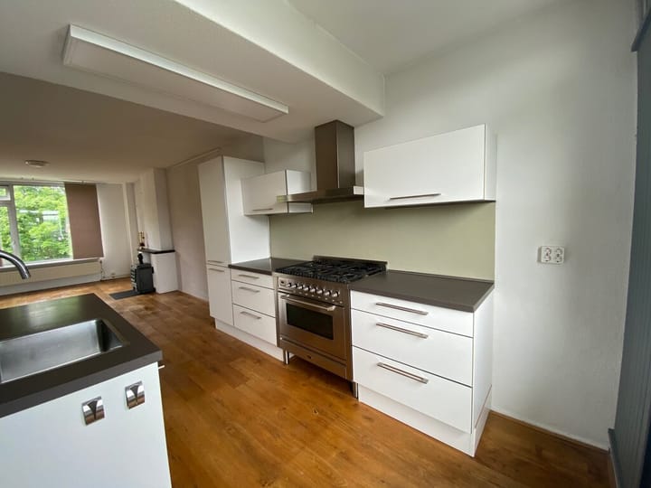 Foto 18 van W.H. van Leeuwenlaan 136